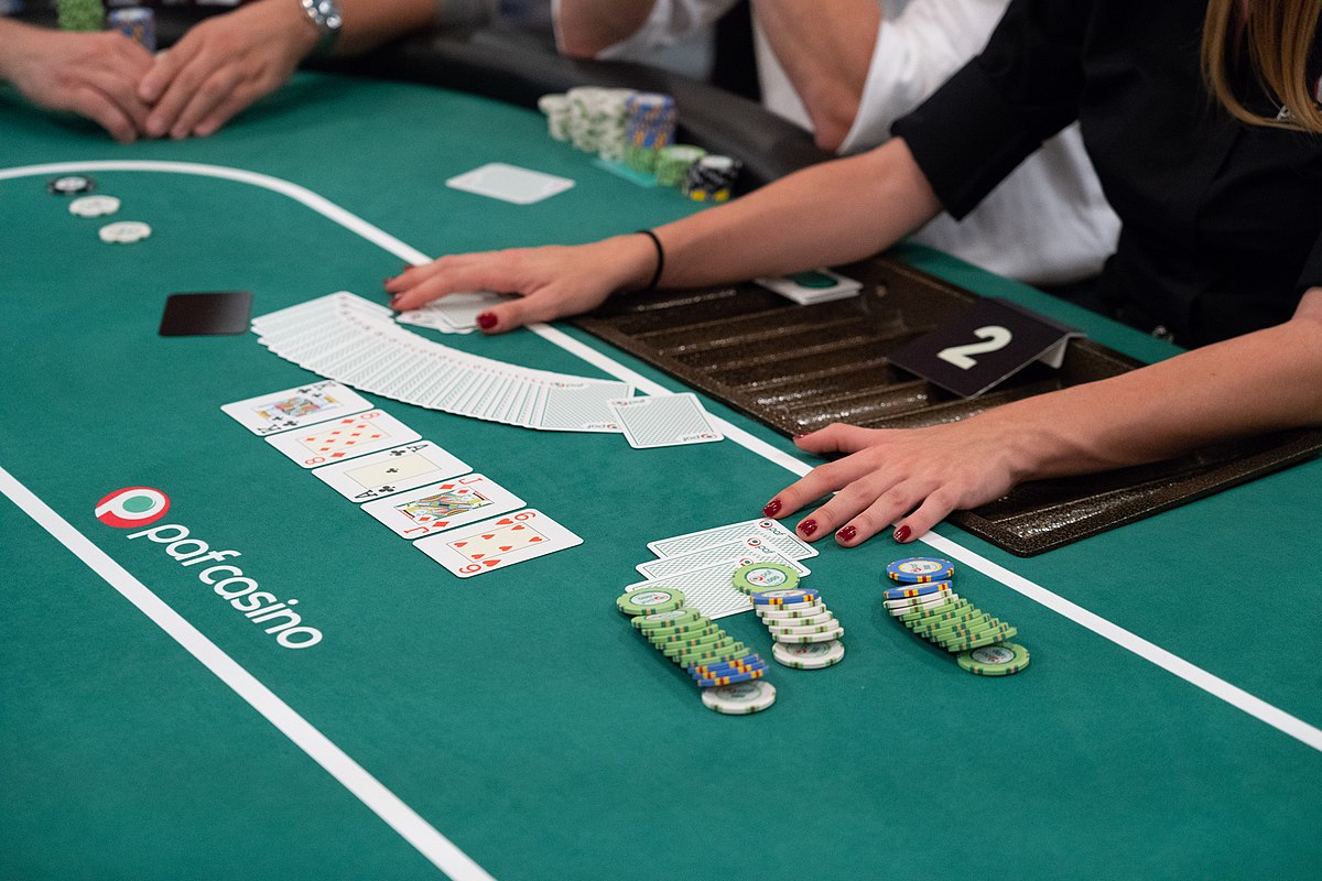 Download Mega888 Apk: Dive into a World of Casino Riches